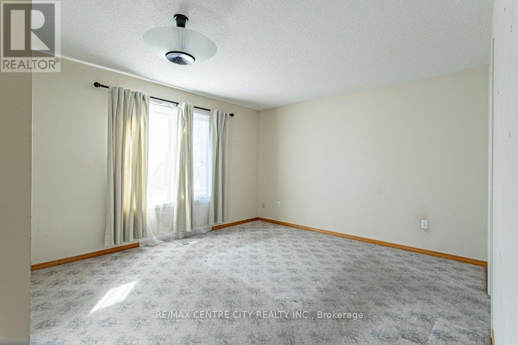 18 - 825 Shelborne Street, London South, Ontario  N5Z 5B7 - Photo 18 - X12567232