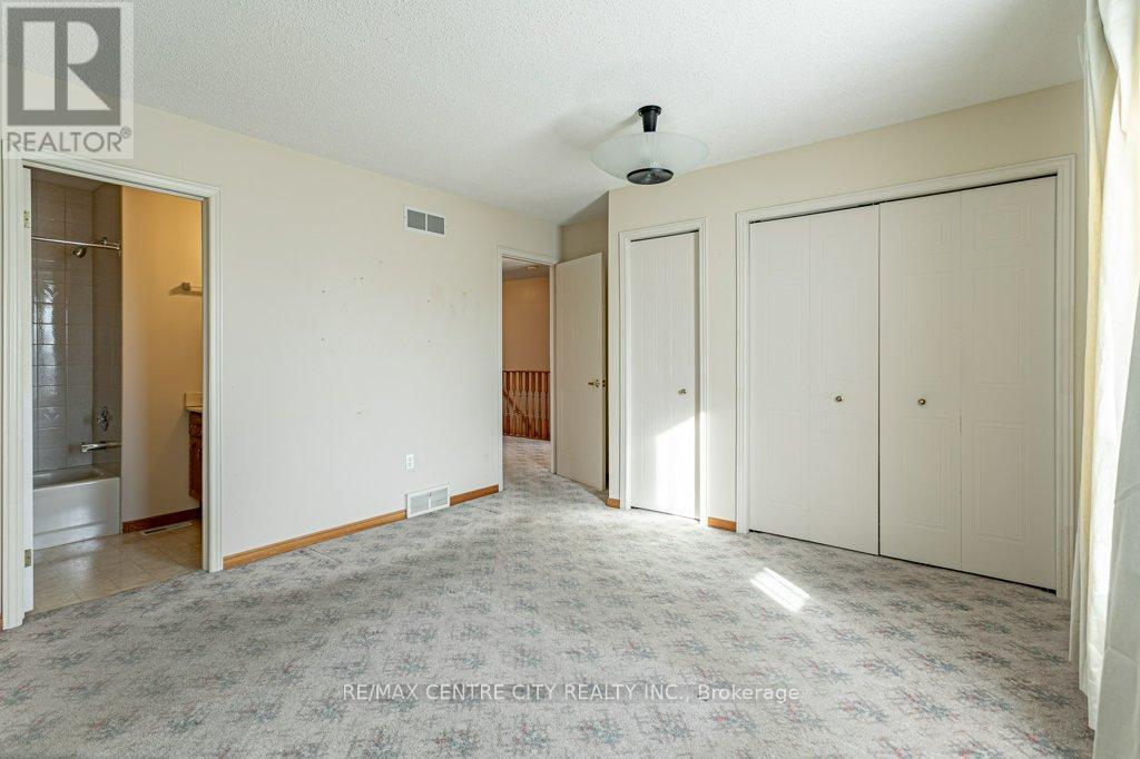 18 - 825 Shelborne Street, London South, Ontario  N5Z 5B7 - Photo 19 - X12567232