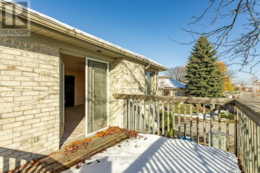 18 - 825 Shelborne Street, London South, Ontario  N5Z 5B7 - Photo 28 - X12567232