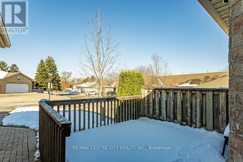 18 - 825 Shelborne Street, London South, Ontario  N5Z 5B7 - Photo 29 - X12567232