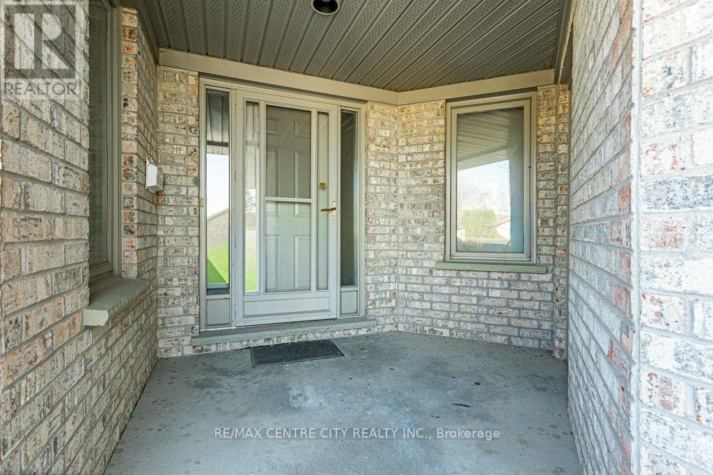 18 - 825 Shelborne Street, London South, Ontario  N5Z 5B7 - Photo 31 - X12567232