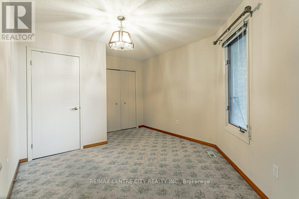 18 - 825 Shelborne Street, London South, Ontario  N5Z 5B7 - Photo 6 - X12567232