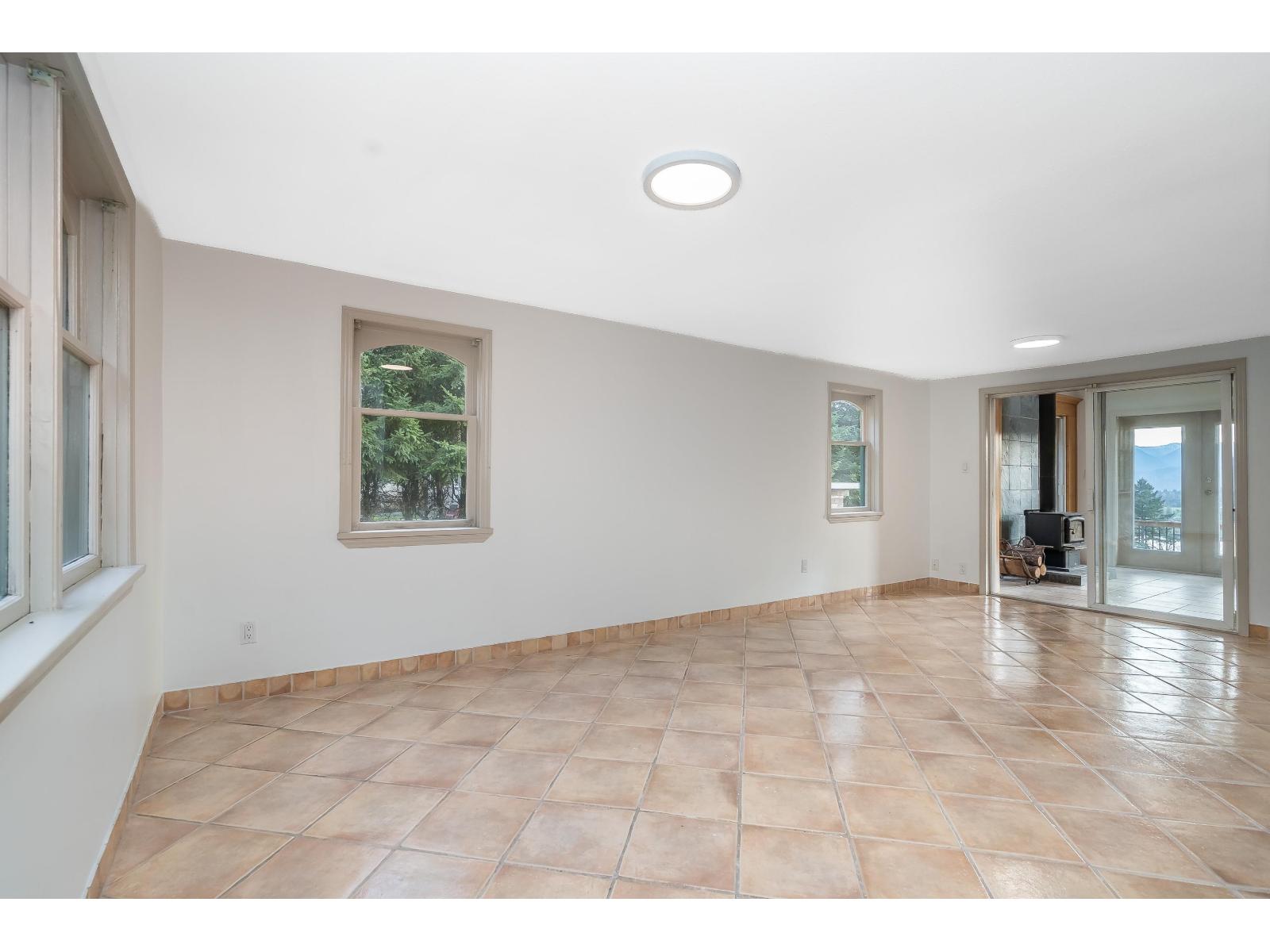 2344 Lougheed Highway, Mt Woodside, Agassiz, British Columbia  V0M 1A1 - Photo 8 - R3069266