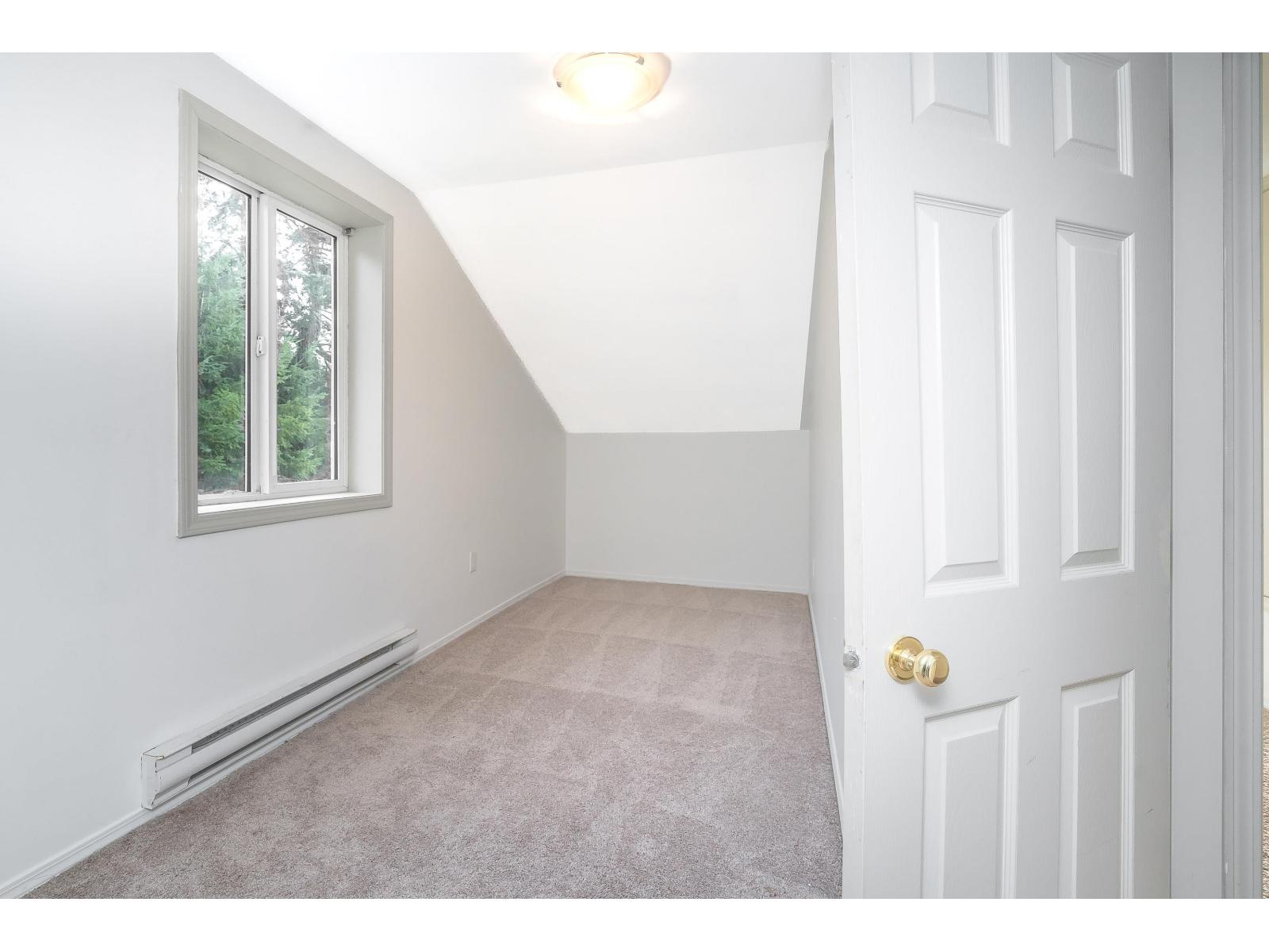 2344 Lougheed Highway, Mt Woodside, Agassiz, British Columbia  V0M 1A1 - Photo 17 - R3069266