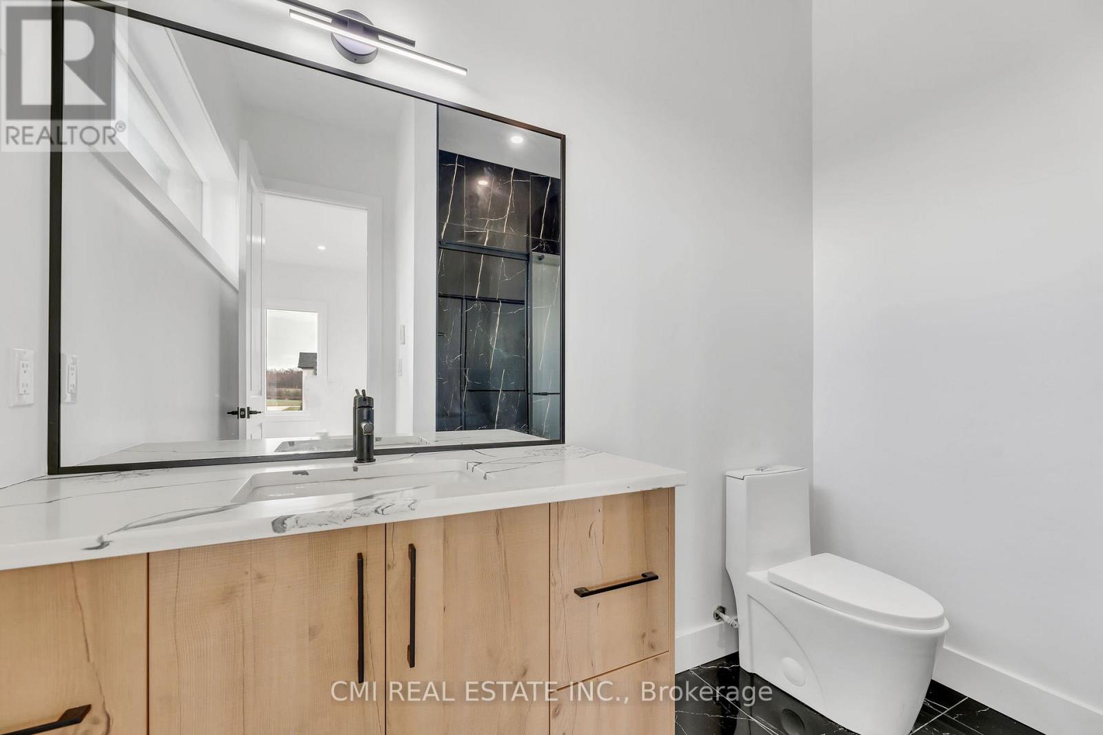 1 James Street, Strathroy-Caradoc, Ontario  N0L 1T0 - Photo 40 - X12567080