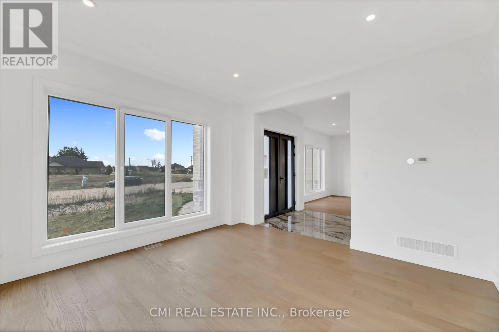 1 James Street, Strathroy-Caradoc, Ontario  N0L 1T0 - Photo 8 - X12567080