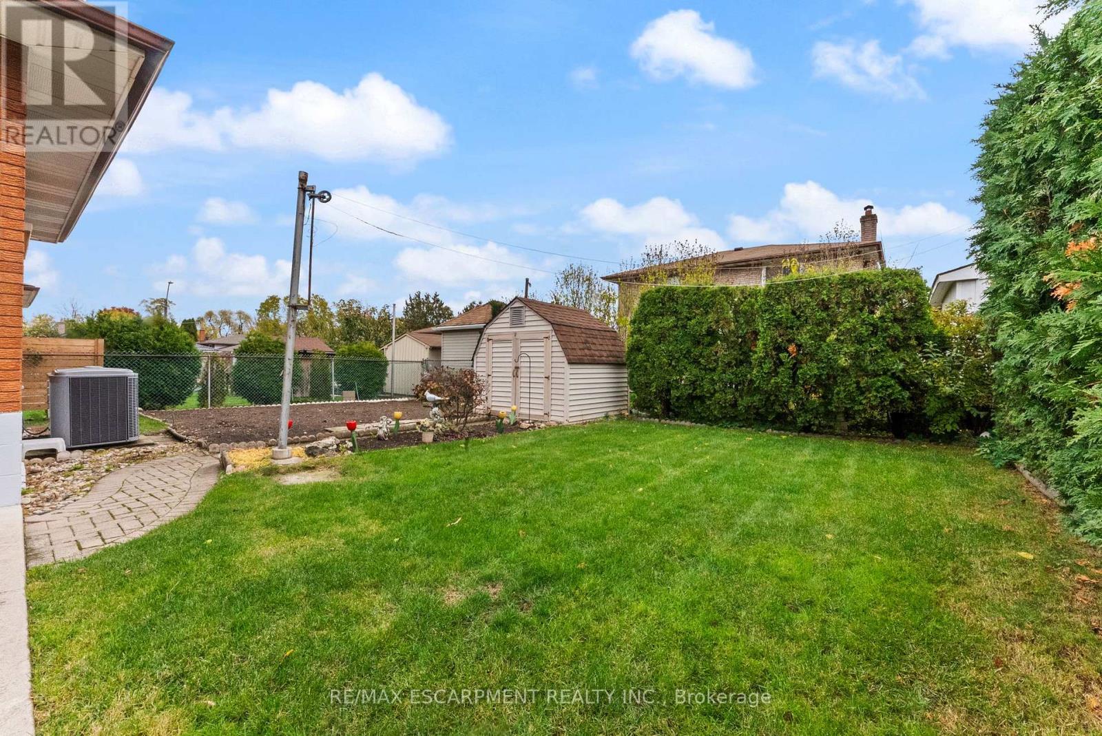 11 Marcella Crescent, Hamilton, Ontario  L8K 6E9 - Photo 29 - X12567090