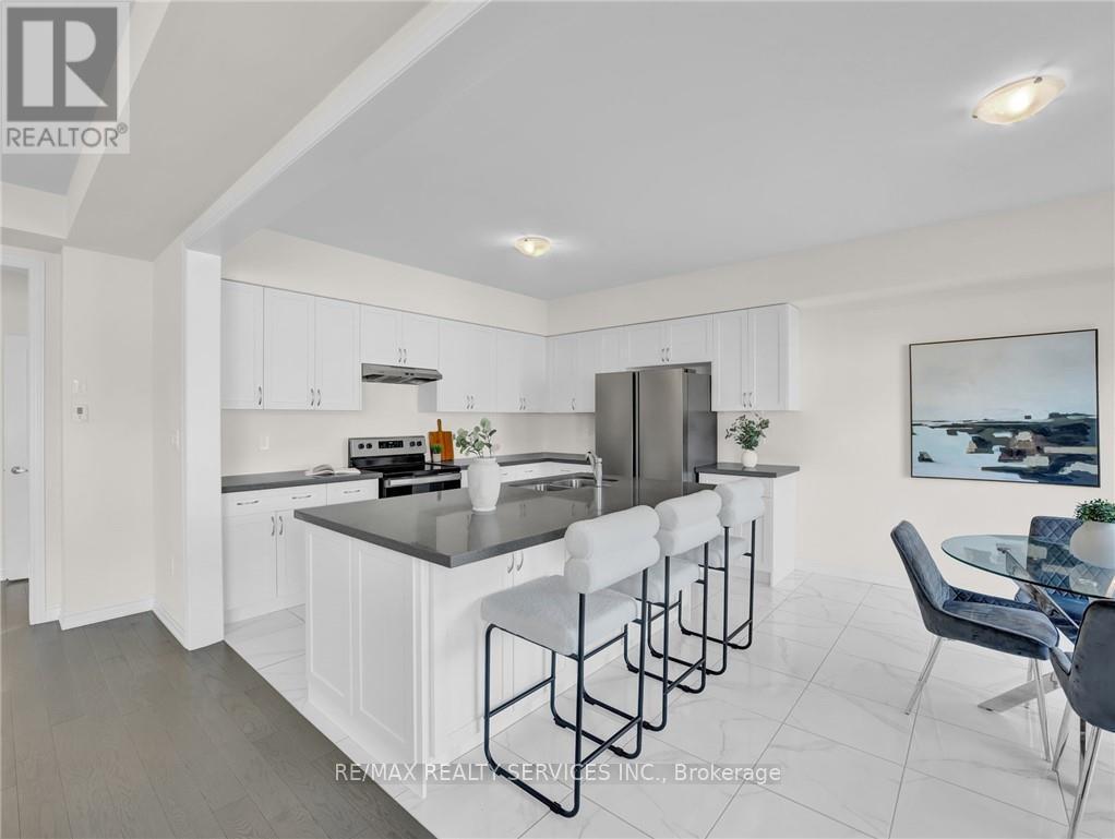 28 Ford Street, Brant, Ontario  N0E 1N0 - Photo 8 - X12567136