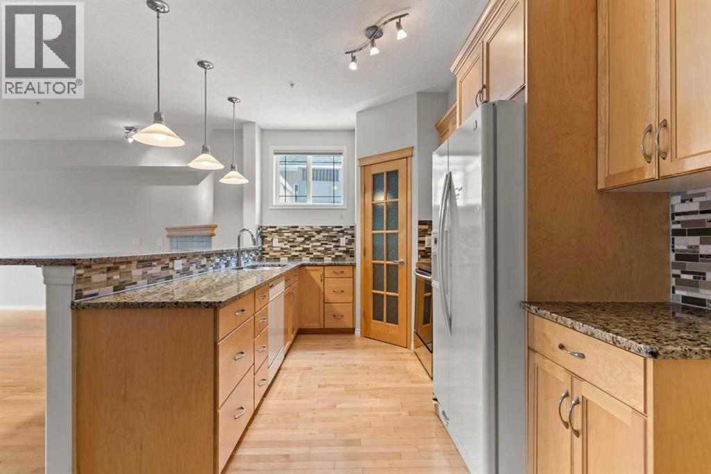 242, 30 Sierra Morena Landing Sw, Calgary, Alberta  T3H 5H2 - Photo 16 - A2266277