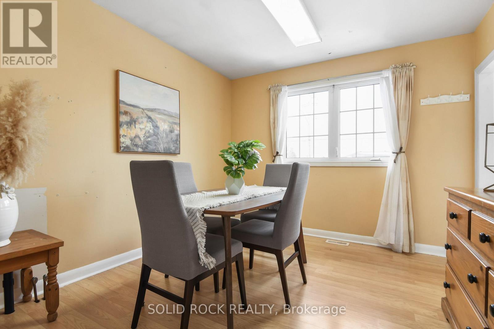 51 Barnet Boulevard, Renfrew, Ontario  K7V 2M5 - Photo 10 - X12567162