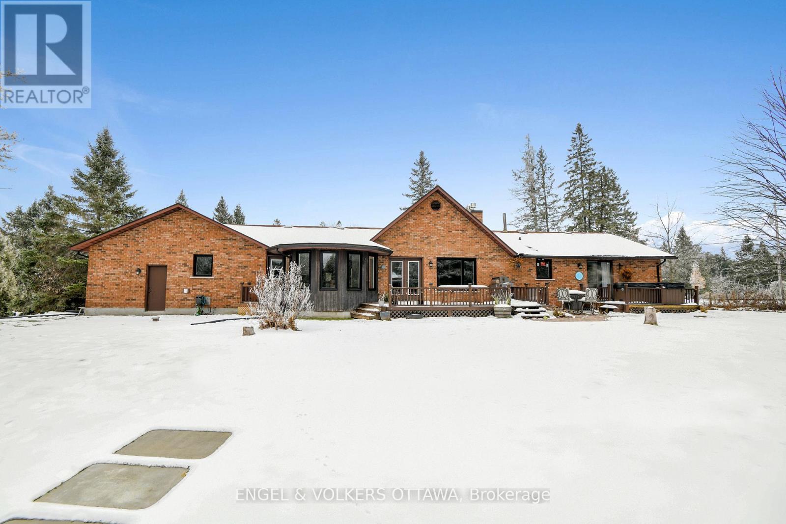 102 Delaney Drive, Ottawa, Ontario  K0A 1L0 - Photo 26 - X12567244