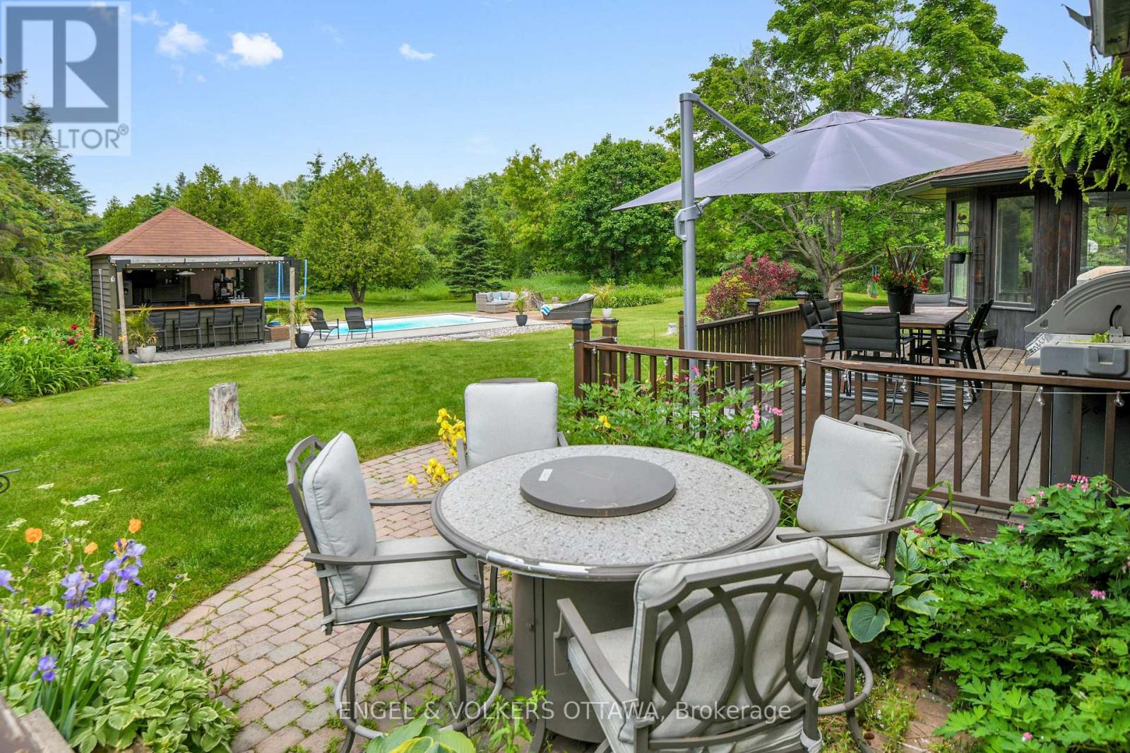 102 Delaney Drive, Ottawa, Ontario  K0A 1L0 - Photo 34 - X12567244