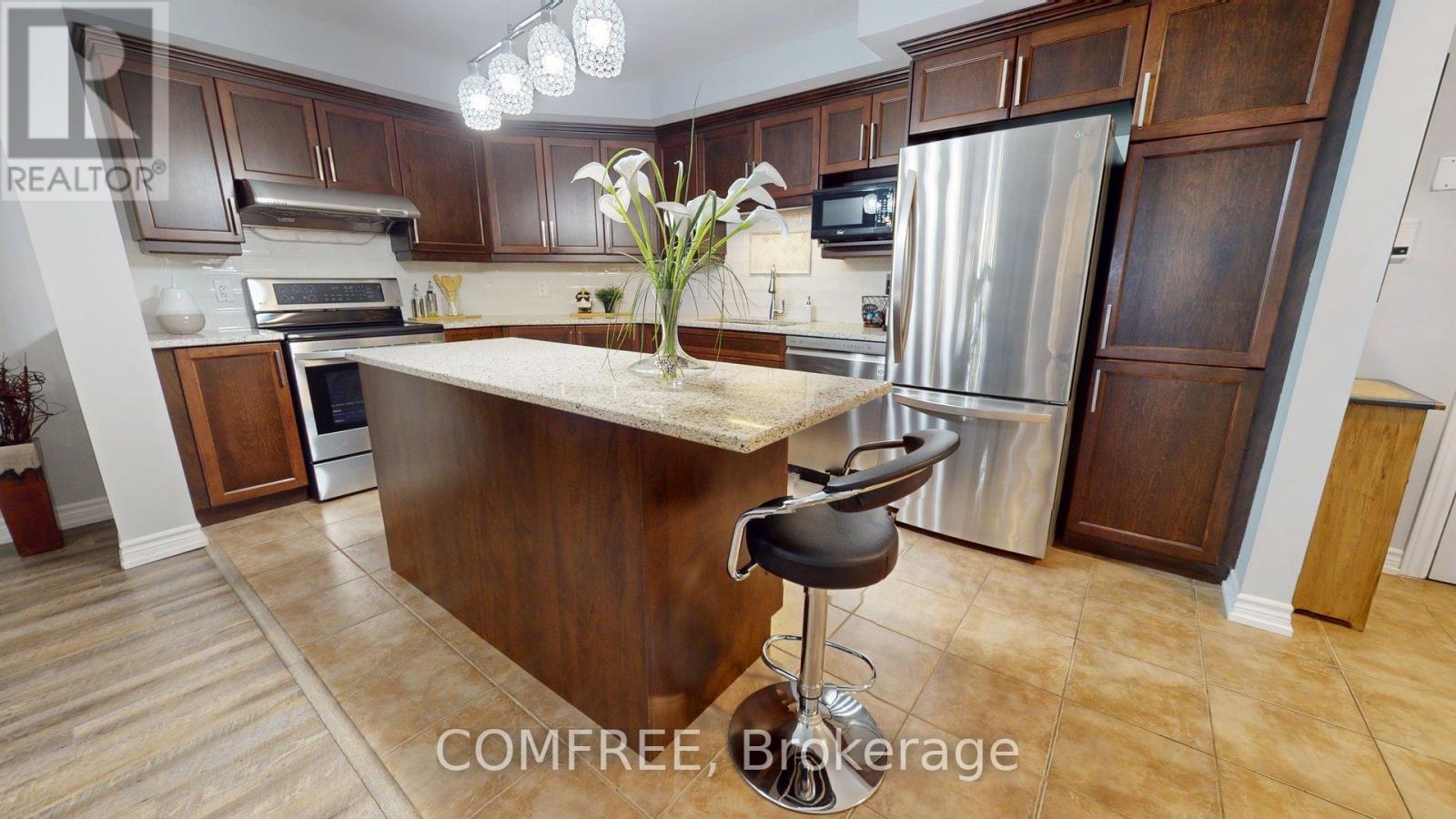 204 - 770 Principale Street, Casselman, Ontario K0A 1M0 - Photo 5 - X12567256