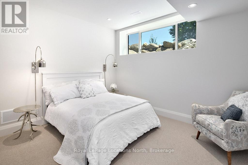 109 Pheasant Run, Blue Mountains, Ontario  N0H 2P0 - Photo 31 - X12359965