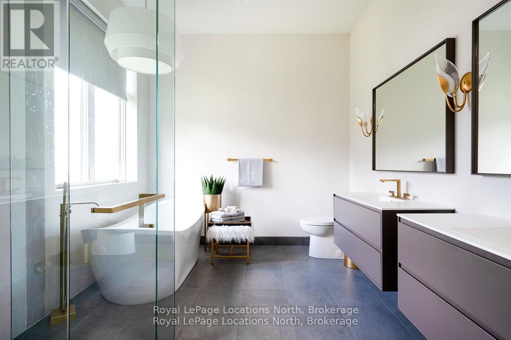 109 Pheasant Run, Blue Mountains, Ontario  N0H 2P0 - Photo 5 - X12359965