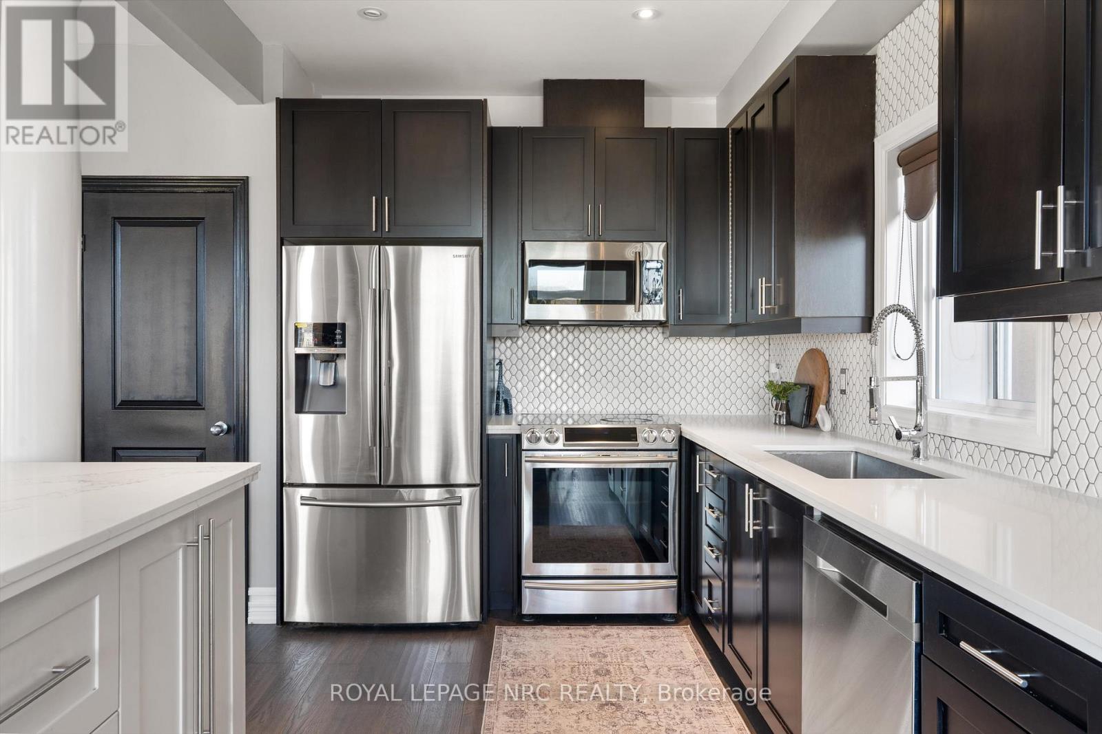 78 Irwin Avenue, Hamilton, Ontario  L9K 0E9 - Photo 13 - X12567308