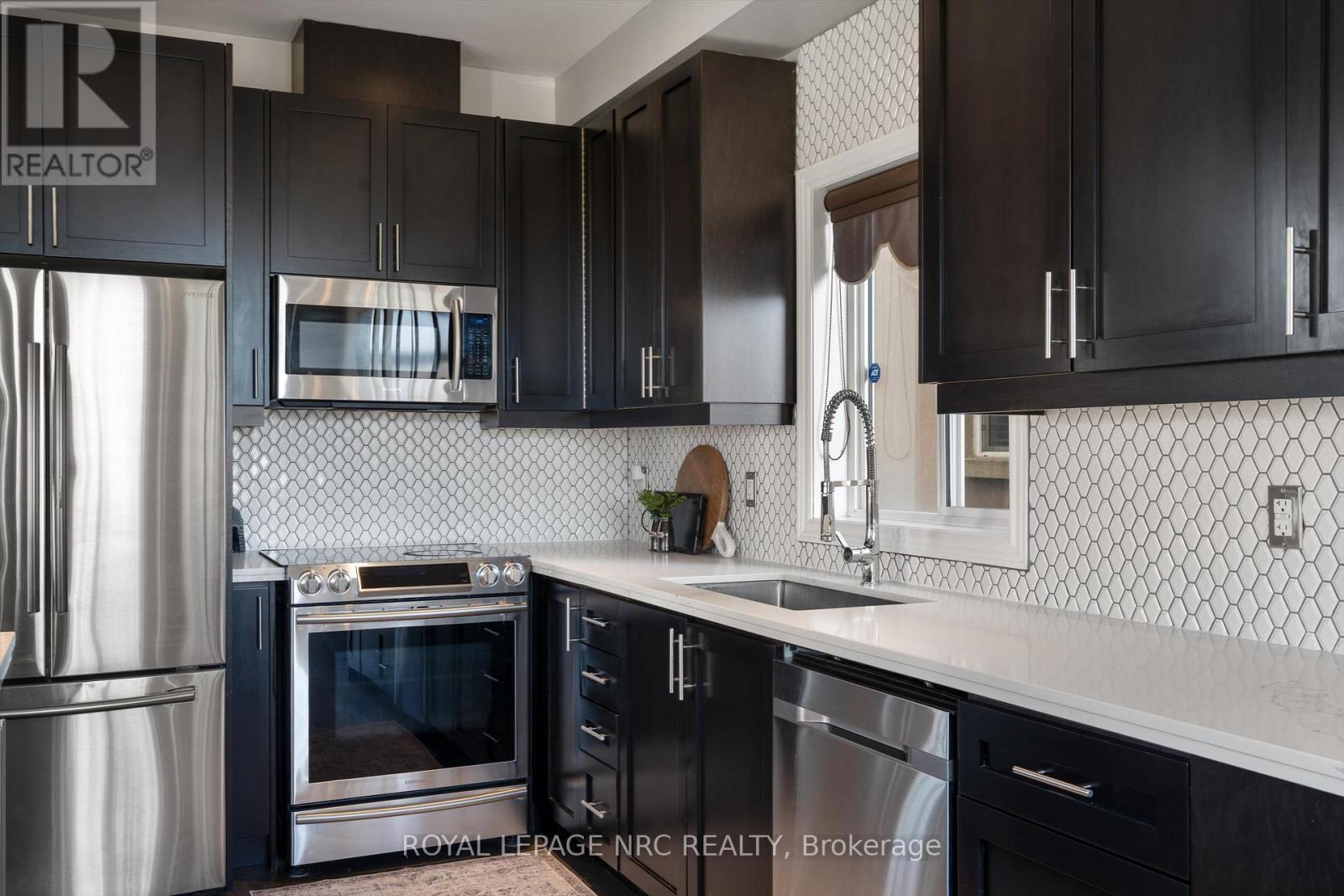 78 Irwin Avenue, Hamilton, Ontario  L9K 0E9 - Photo 15 - X12567308