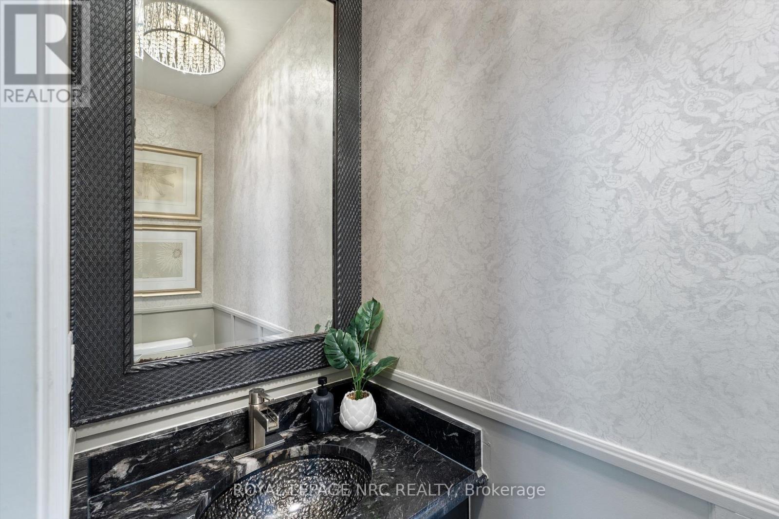 78 Irwin Avenue, Hamilton, Ontario  L9K 0E9 - Photo 18 - X12567308