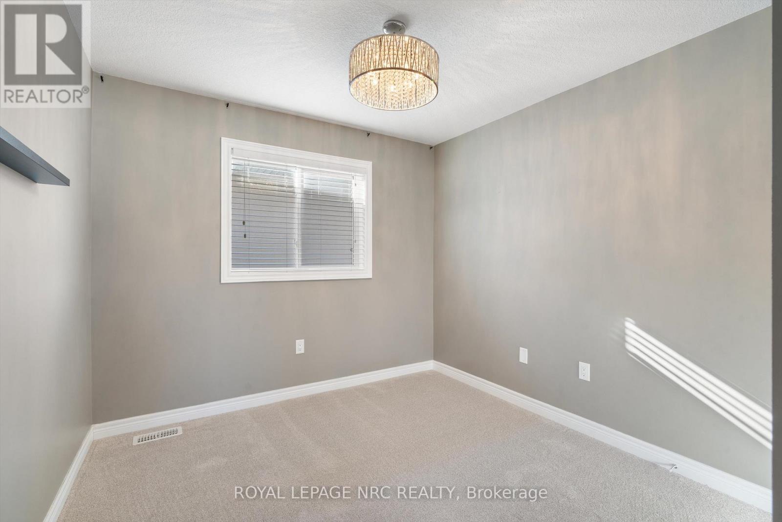 78 Irwin Avenue, Hamilton, Ontario  L9K 0E9 - Photo 31 - X12567308