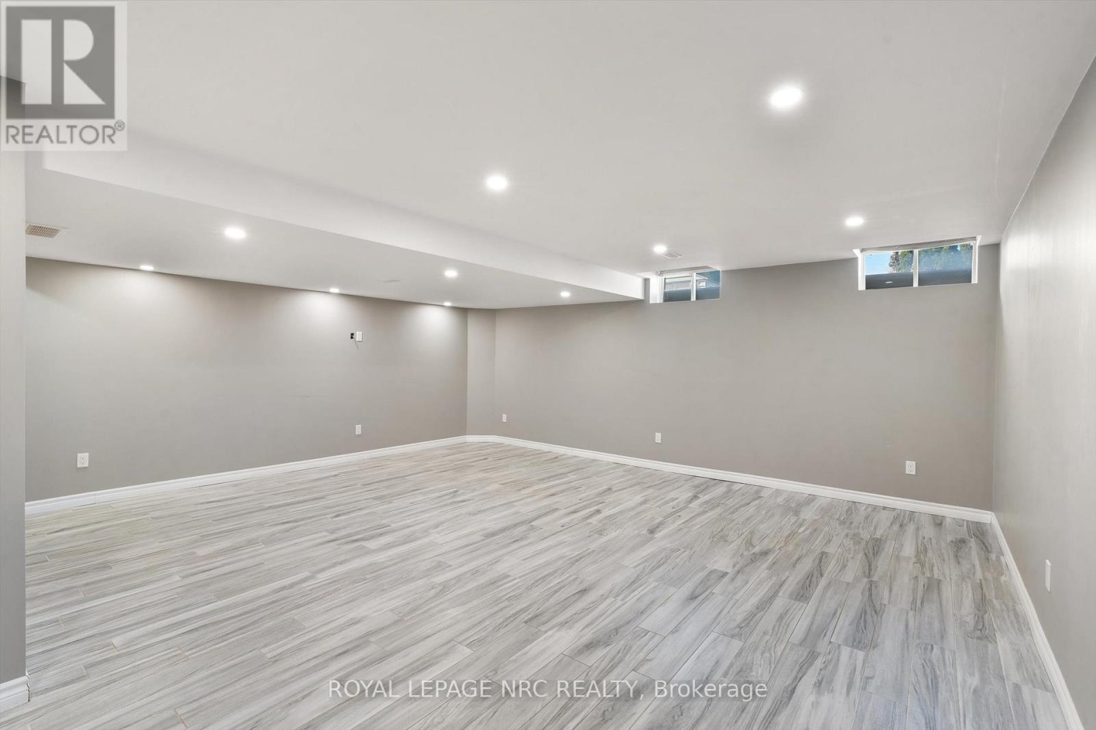 78 Irwin Avenue, Hamilton, Ontario  L9K 0E9 - Photo 35 - X12567308