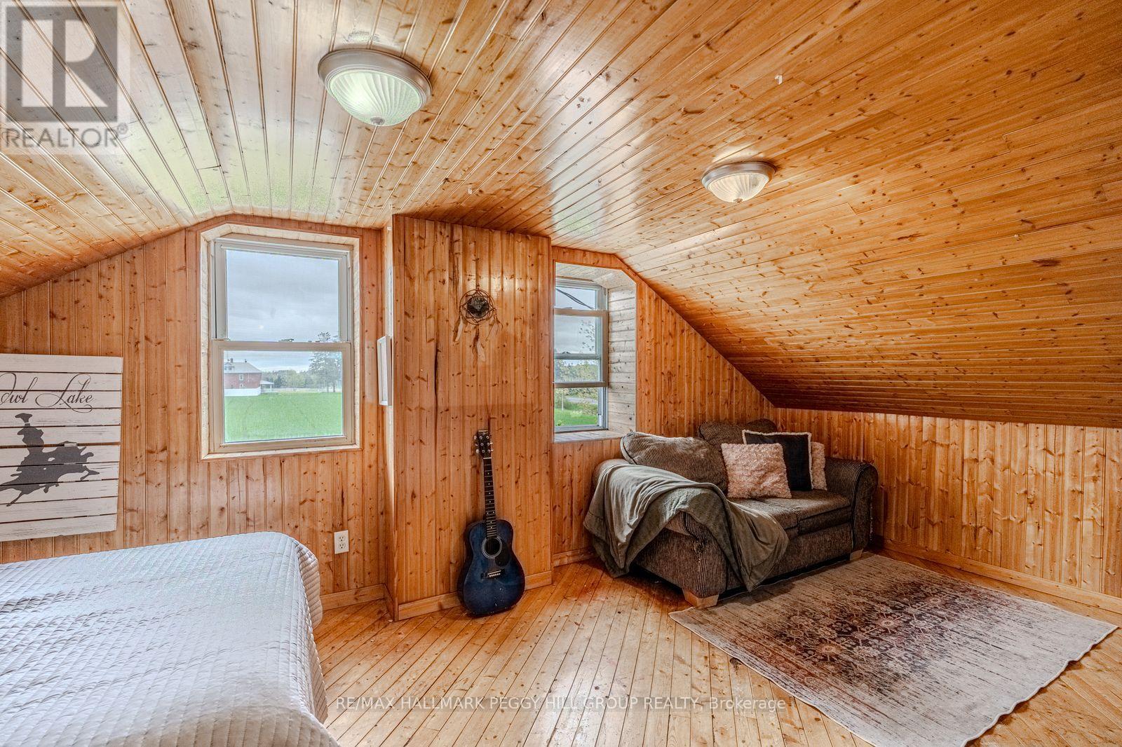 1601 Penetanguishene Road, Oro-Medonte, Ontario  L4M 4Y8 - Photo 12 - S12483090