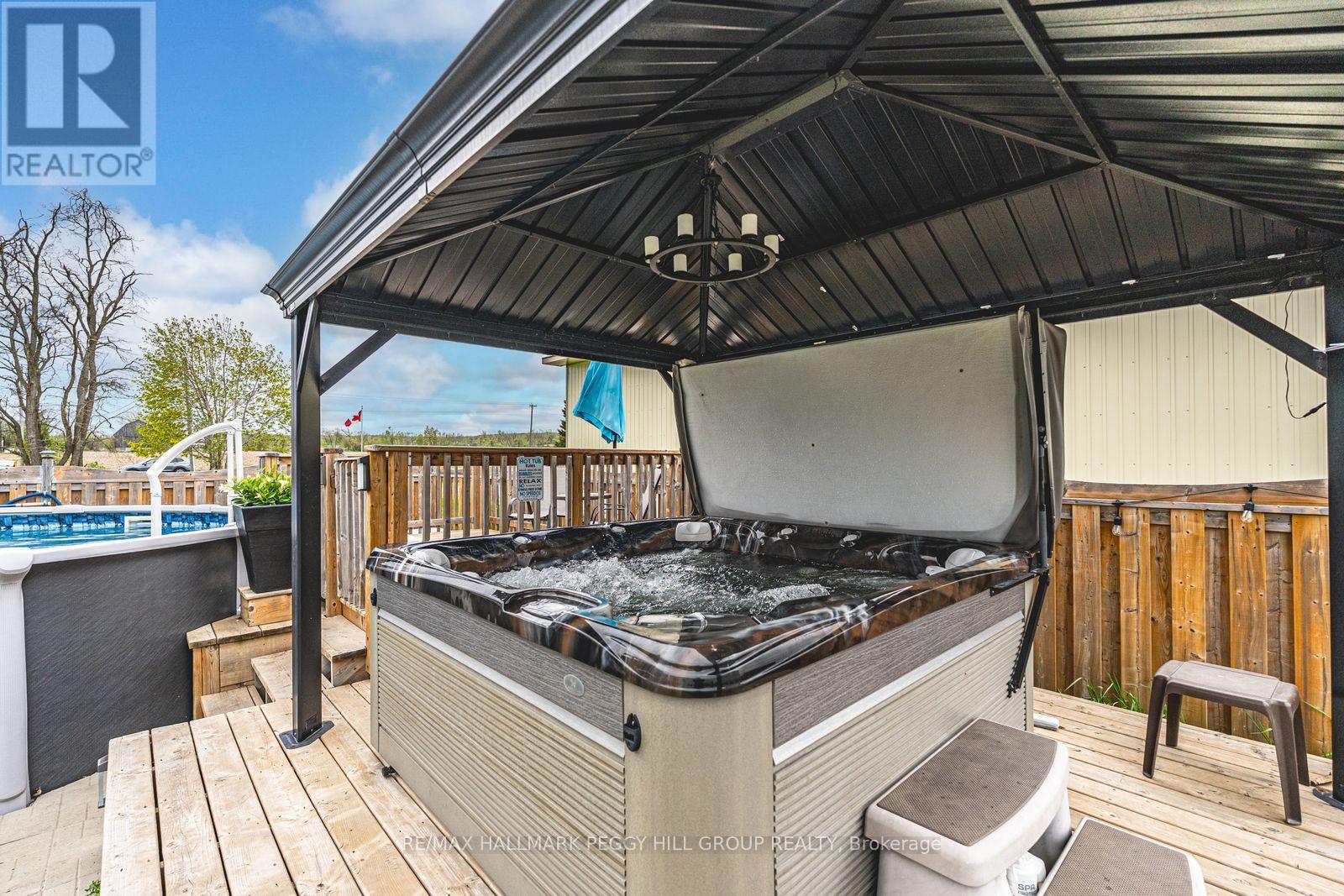 1601 Penetanguishene Road, Oro-Medonte, Ontario  L4M 4Y8 - Photo 14 - S12483090