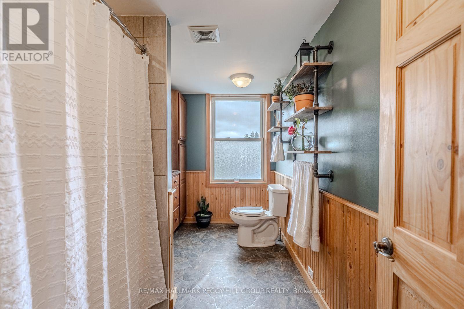 1601 Penetanguishene Road, Oro-Medonte, Ontario  L4M 4Y8 - Photo 13 - S12483090