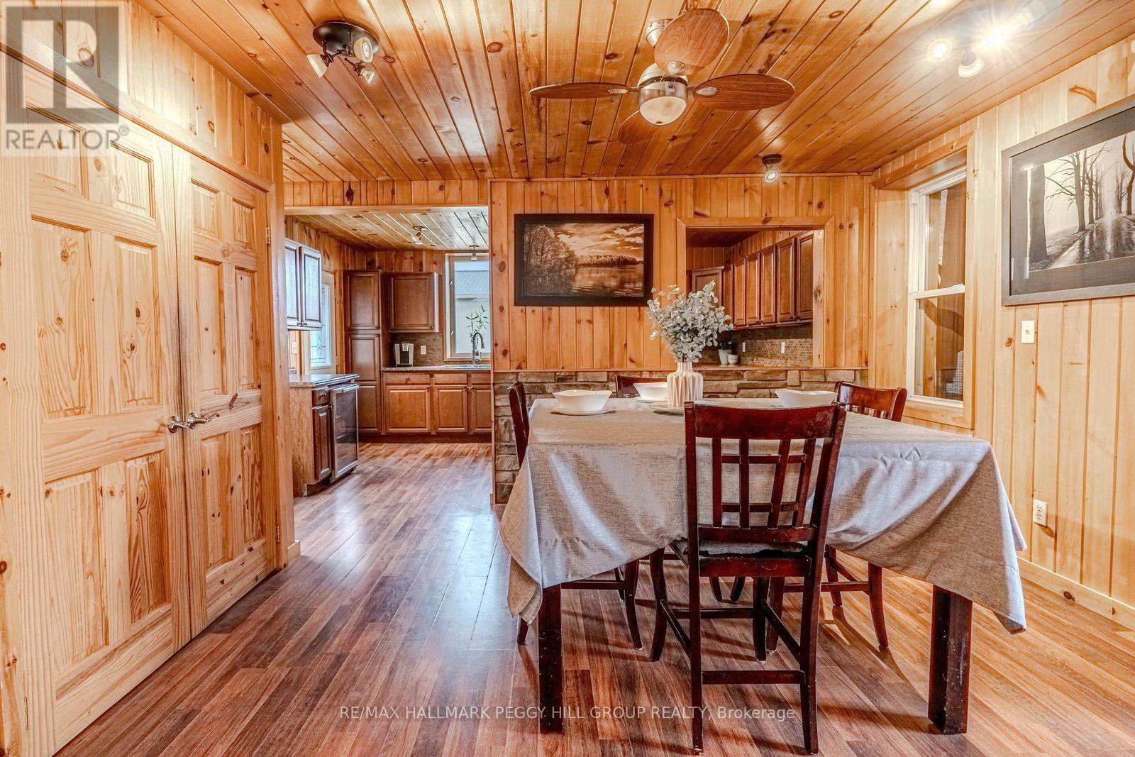 1601 Penetanguishene Road, Oro-Medonte, Ontario  L4M 4Y8 - Photo 6 - S12483090