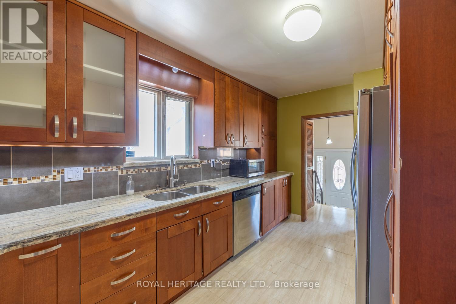 85 Painted Post Drive, Toronto, Ontario  M1H 1T3 - Photo 11 - E12567314