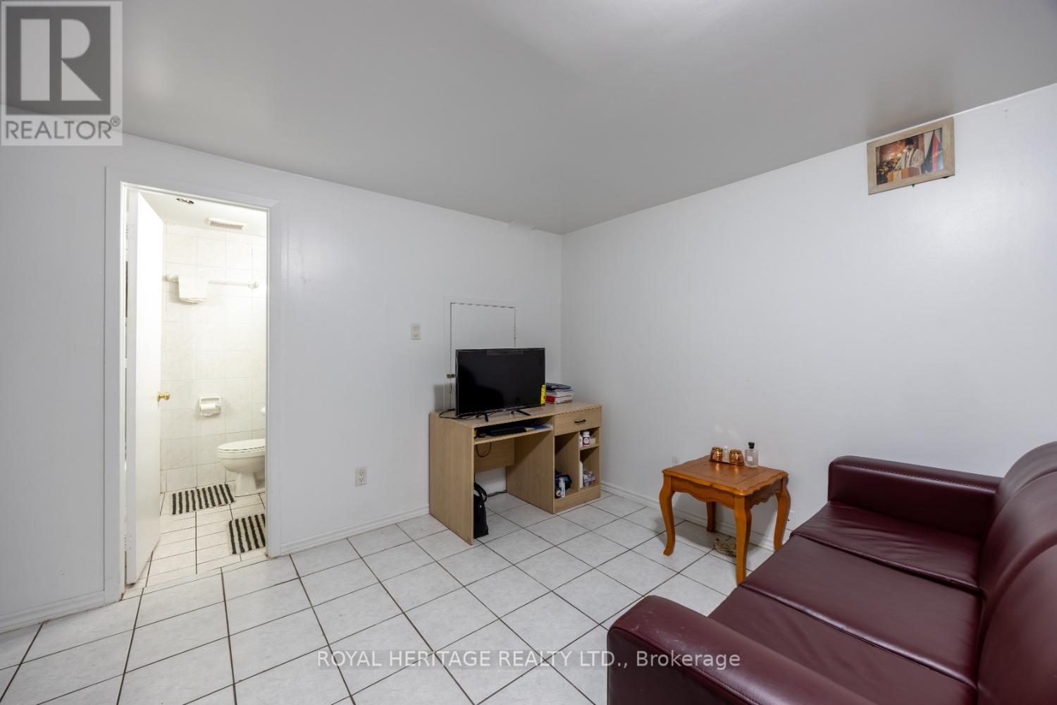 85 Painted Post Drive, Toronto, Ontario  M1H 1T3 - Photo 29 - E12567314