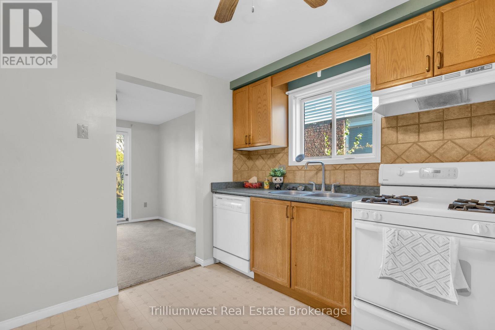 25 Sidney Crescent, Guelph (Kortright West), Ontario  N1G 4V1 - Photo 12 - X12567228