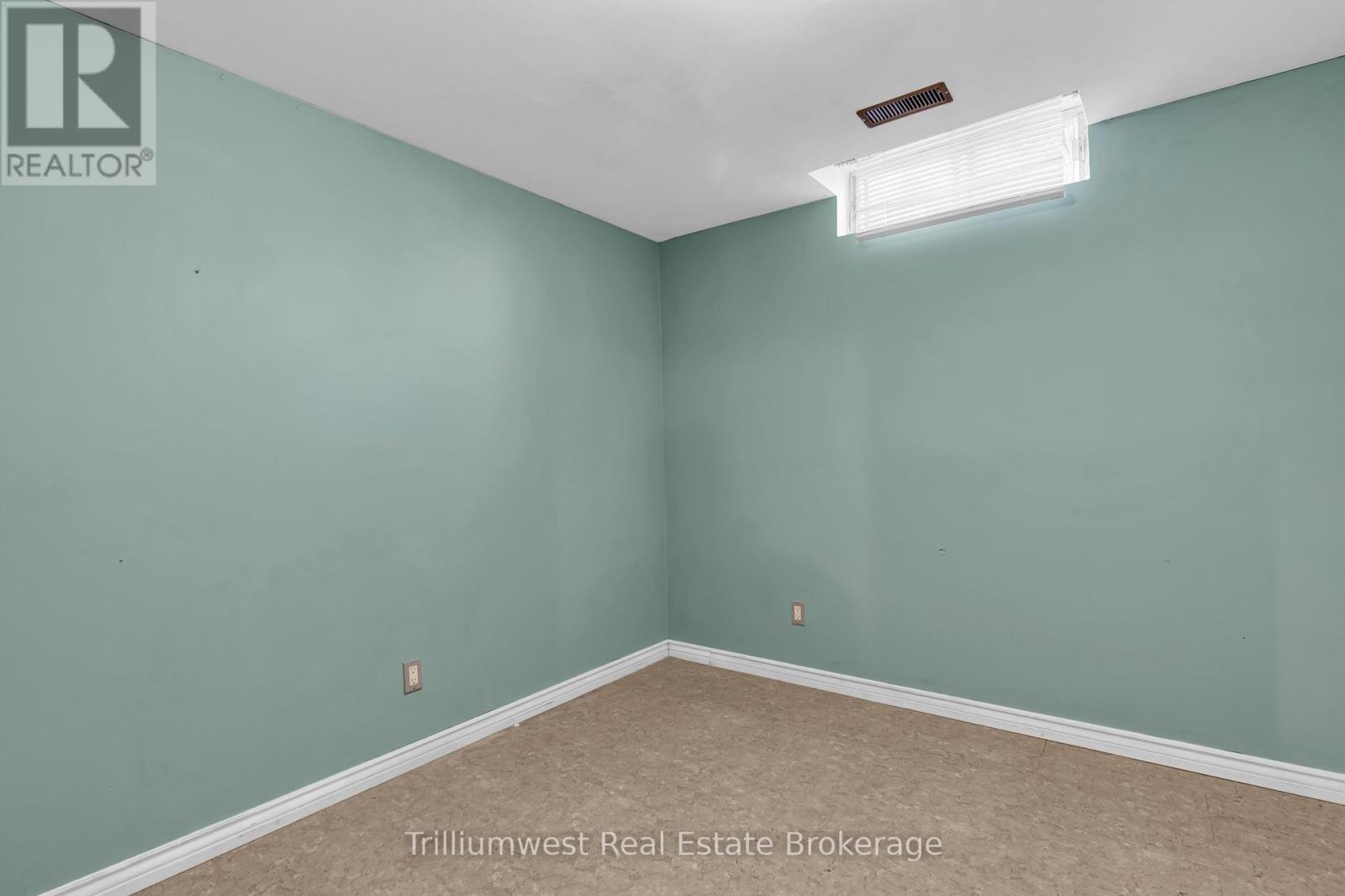 25 Sidney Crescent, Guelph (Kortright West), Ontario  N1G 4V1 - Photo 24 - X12567228