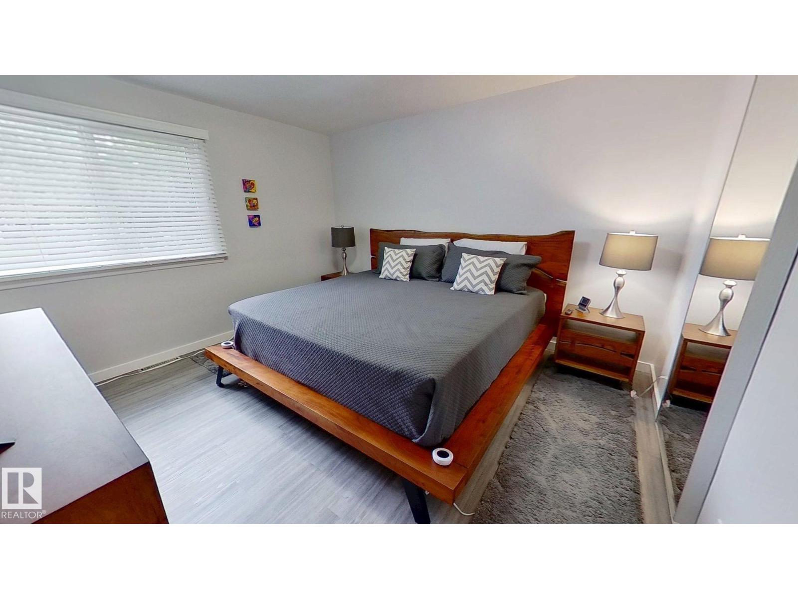 11708 130 St Nw, Edmonton, Alberta  T5J 1A1 - Photo 9 - E4448491