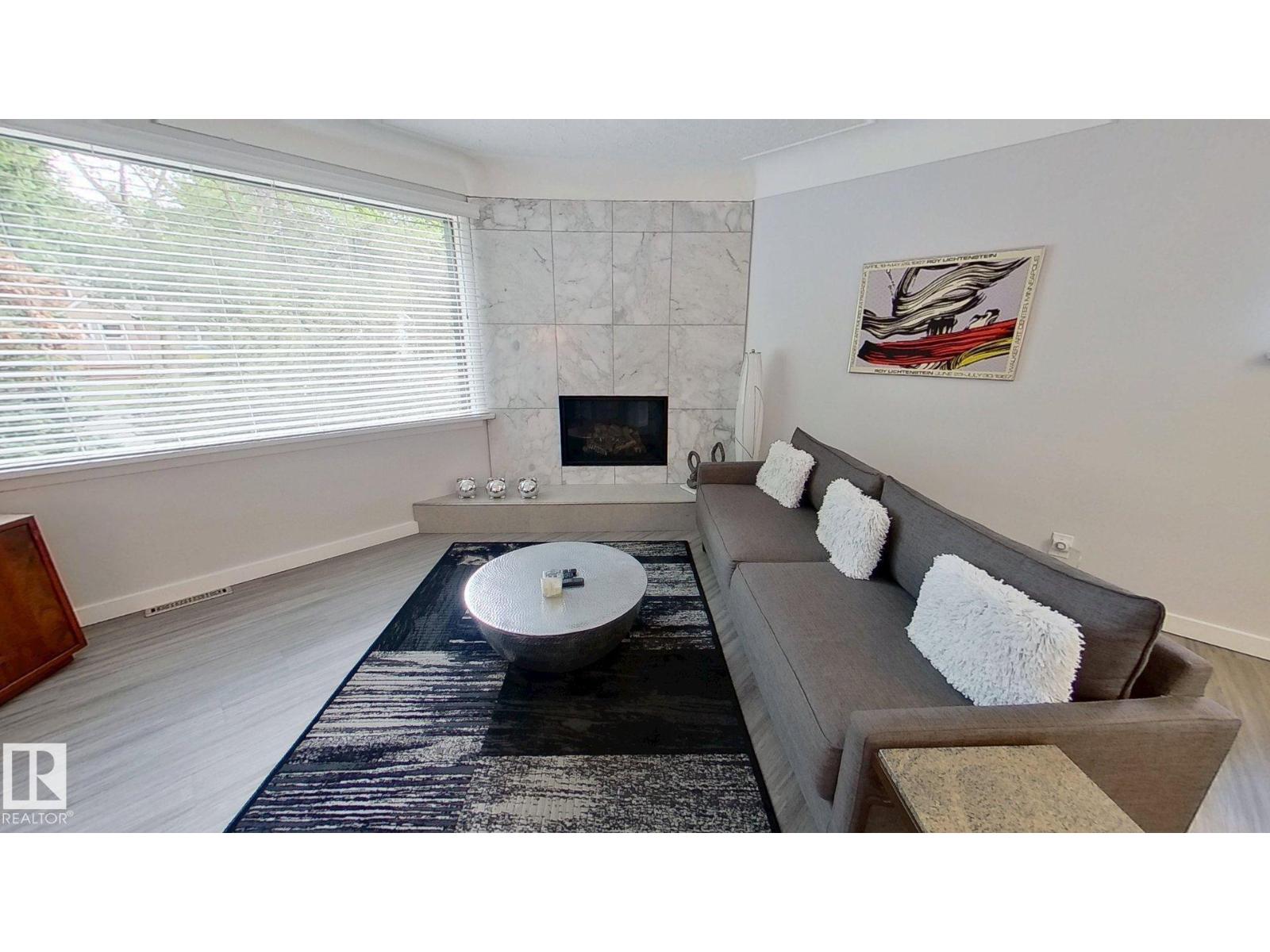 11708 130 St Nw, Edmonton, Alberta  T5J 1A1 - Photo 4 - E4448491