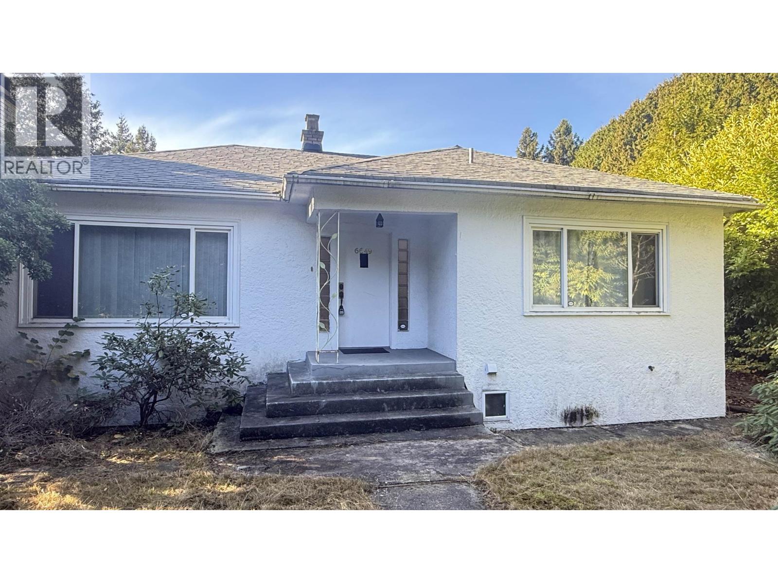 6649 Granville Street, Vancouver, British Columbia  V6P 4X1 - Photo 2 - R3069256