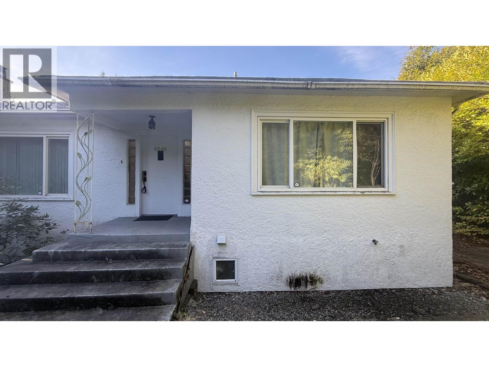 6649 Granville Street, Vancouver, British Columbia  V6P 4X1 - Photo 3 - R3069256