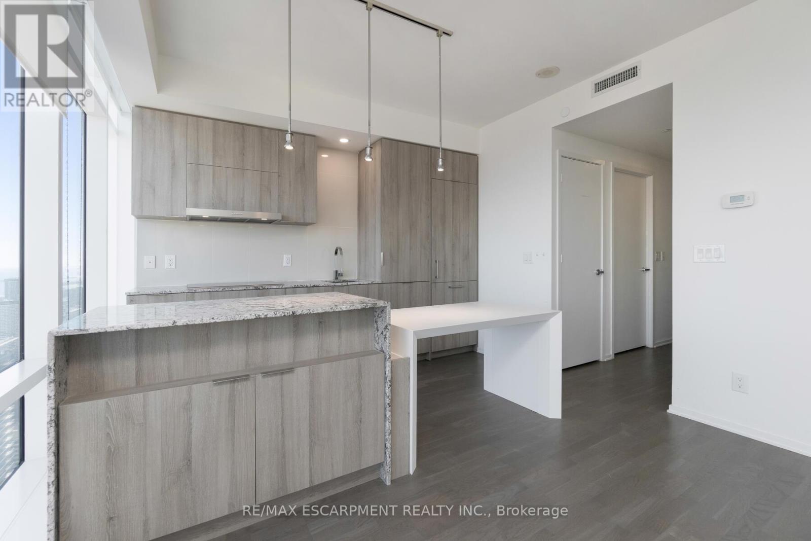 5503 - 1 Bloor Street E, Toronto, Ontario  M4W 1A9 - Photo 6 - C12567158