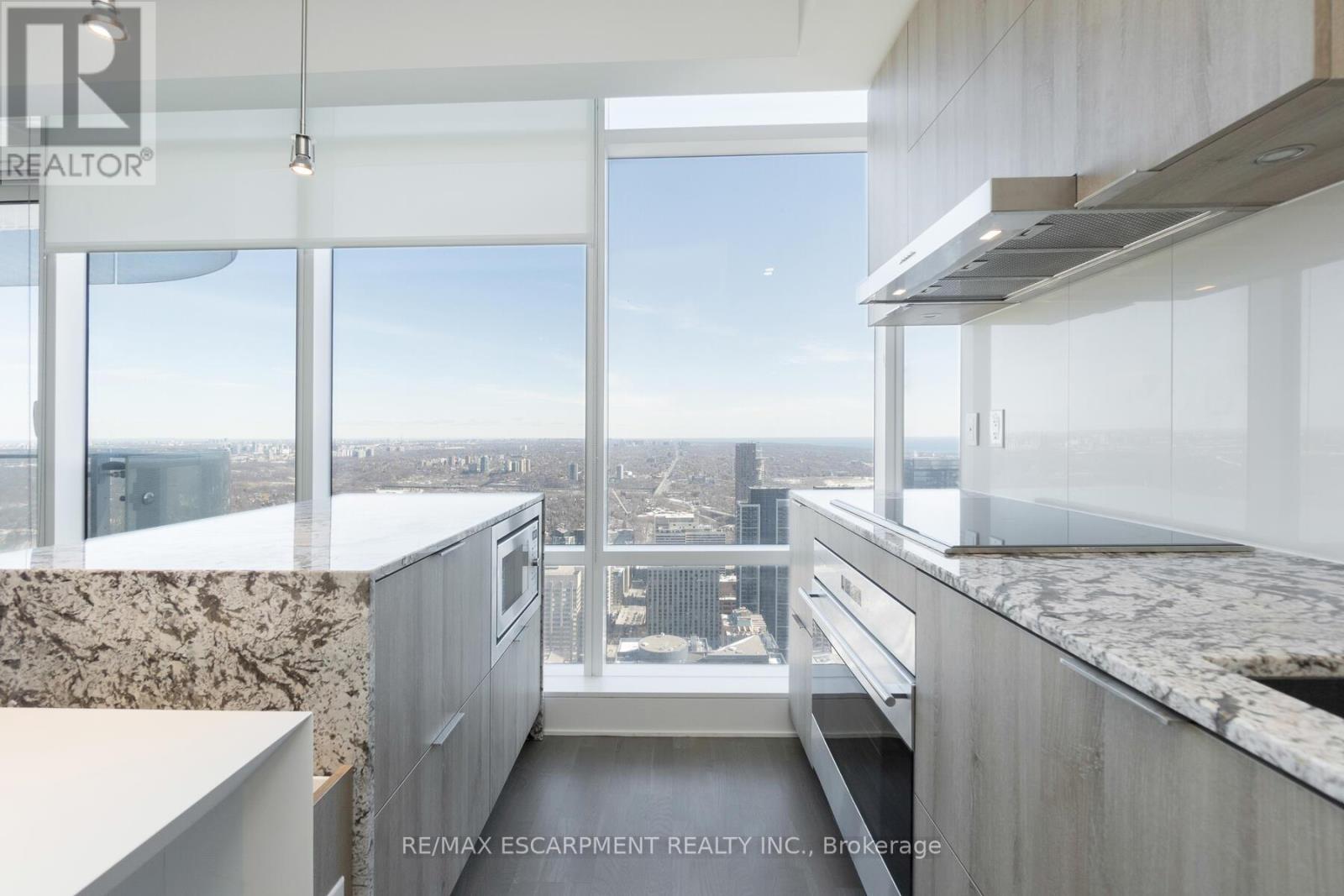 5503 - 1 Bloor Street E, Toronto, Ontario  M4W 1A9 - Photo 8 - C12567158