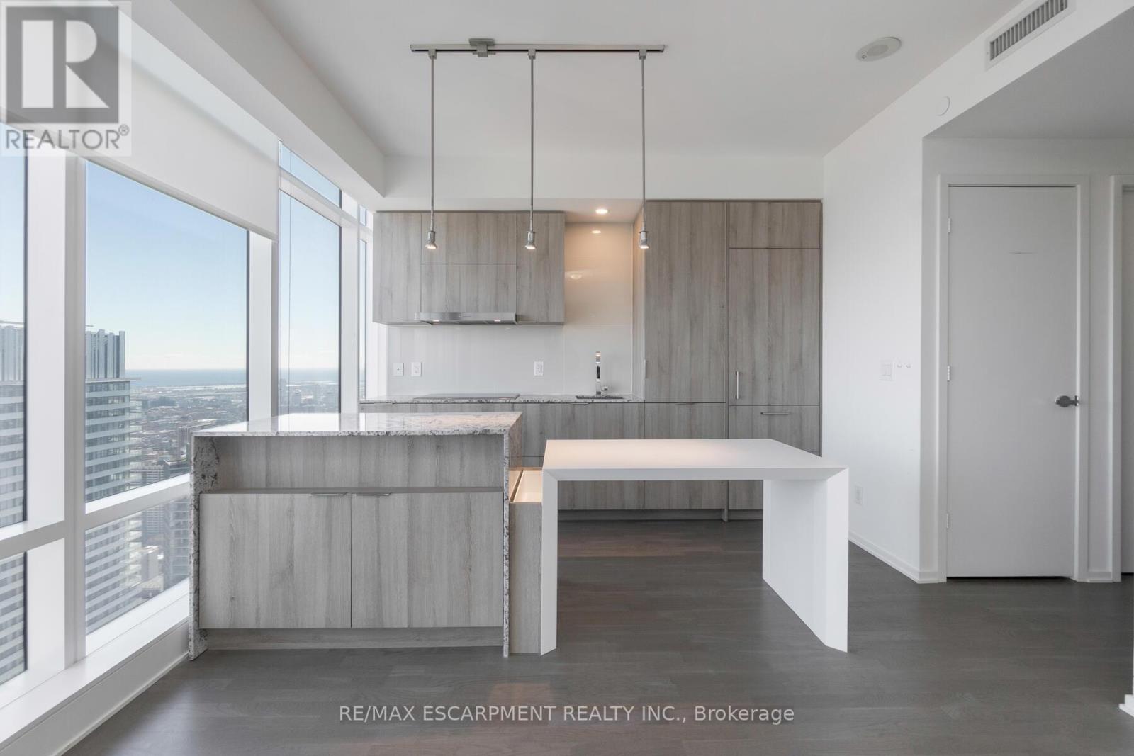 5503 - 1 Bloor Street E, Toronto, Ontario  M4W 1A9 - Photo 9 - C12567158