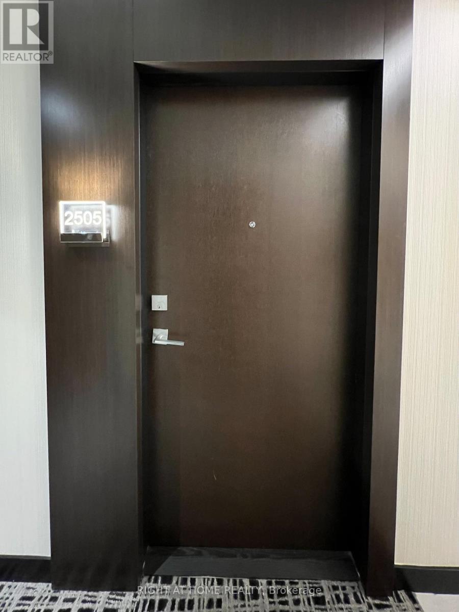 2505 - 2221 Yonge Street, Toronto, Ontario  M4S 2B4 - Photo 3 - C12567164