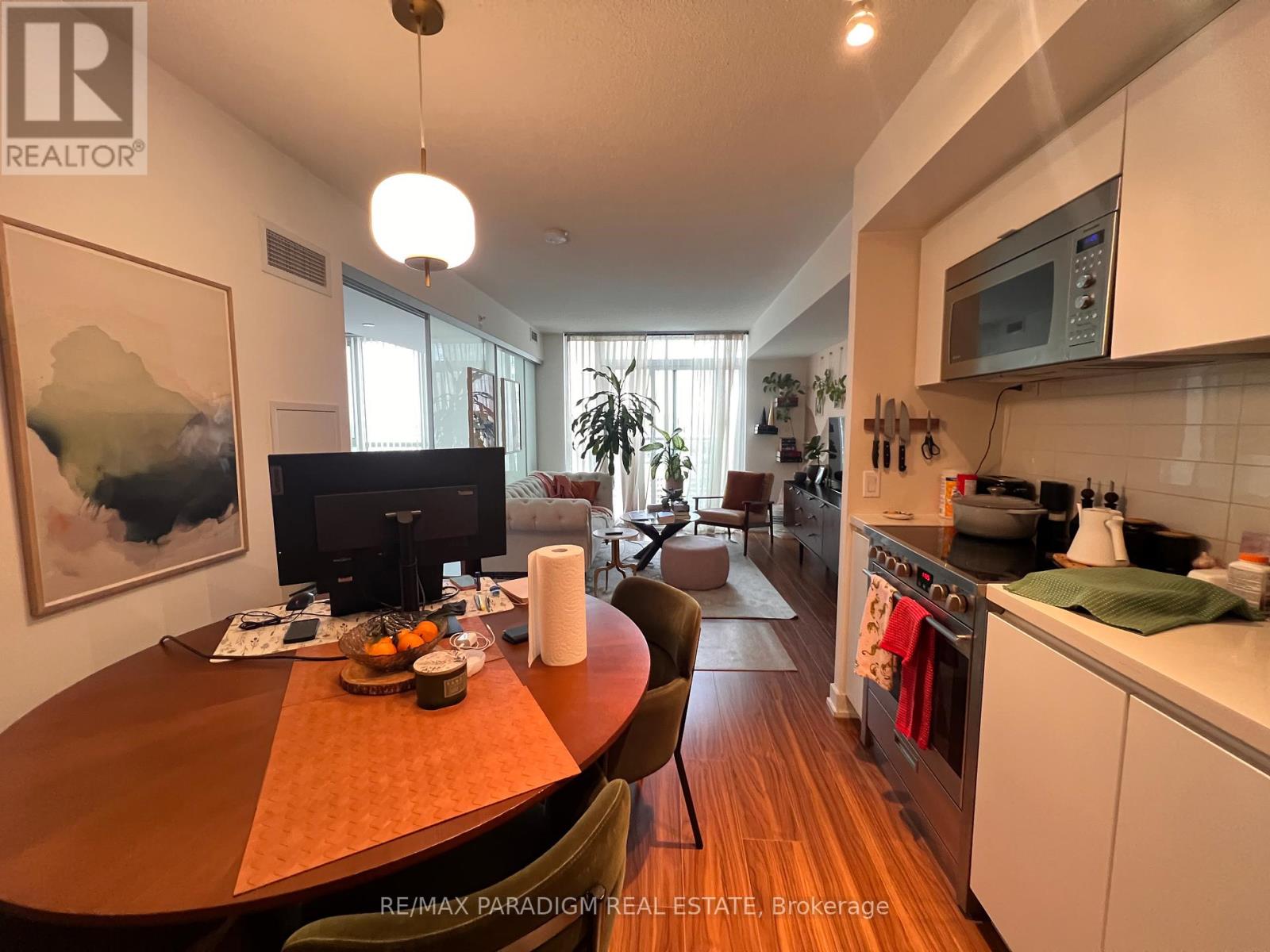 2211 - 85 Queens Wharf Road, Toronto, Ontario  M5V 0J9 - Photo 9 - C12567262