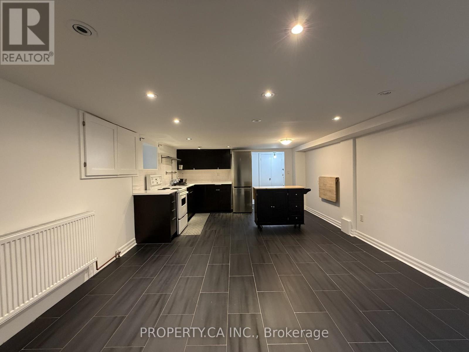 Lower Level - 33 Appleton Avenue, Toronto, Ontario  M6E 3A4 - Photo 4 - C12567340