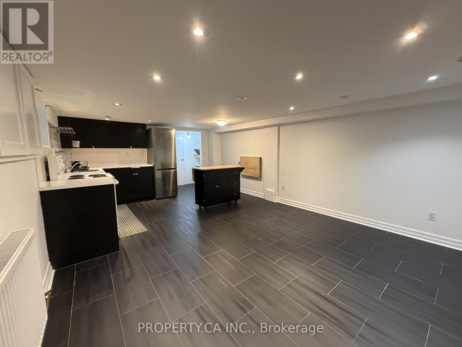 Lower Level - 33 Appleton Avenue, Toronto, Ontario  M6E 3A4 - Photo 6 - C12567340