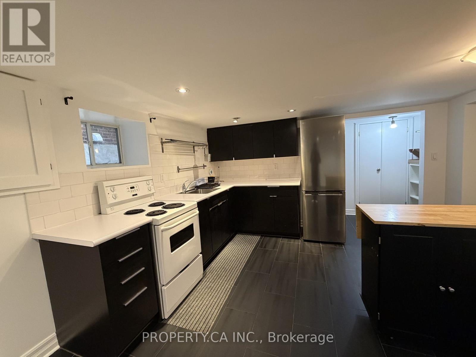 Lower Level - 33 Appleton Avenue, Toronto, Ontario  M6E 3A4 - Photo 7 - C12567340