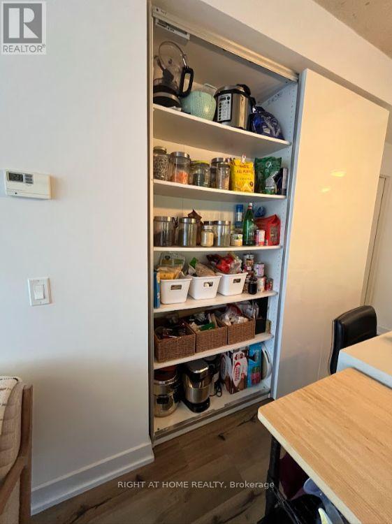 508 - 665 Kingston Road, Toronto, Ontario  M4E 1R6 - Photo 2 - E12567218