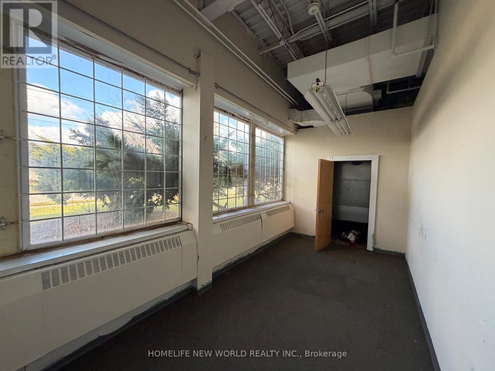 101+105 - 41 Metropolitan Road, Toronto, Ontario  M1R 2T5 - Photo 9 - E12567286