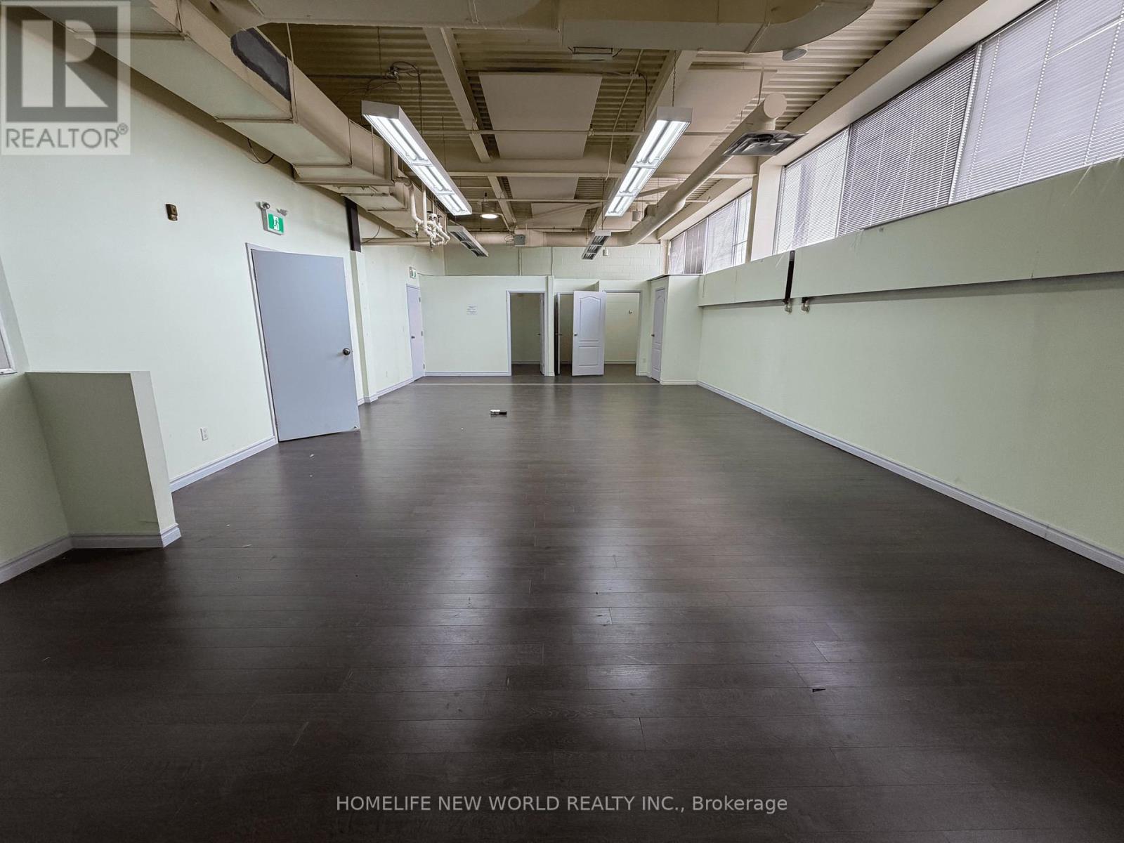 203 - 41 METROPOLITAN ROAD, Toronto, Ontario