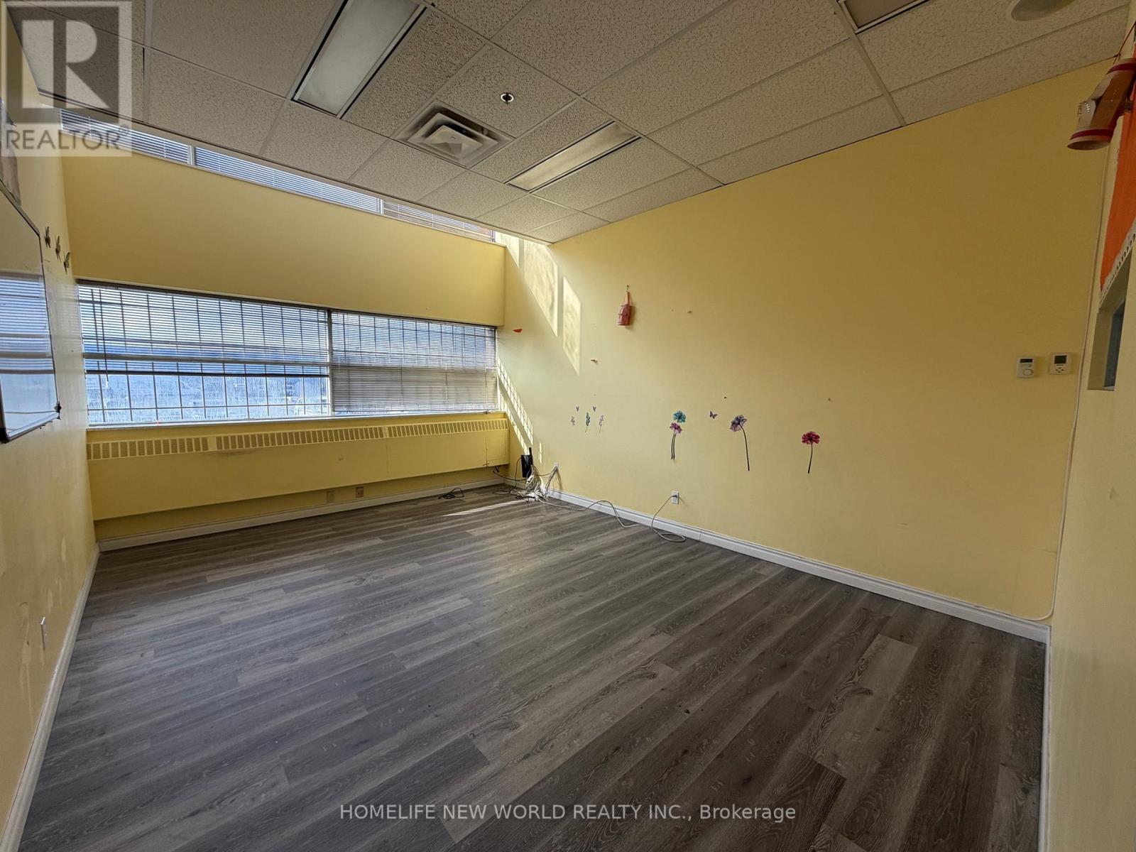 104 - 41 Metropolitan Road, Toronto, Ontario  M1R 2T5 - Photo 9 - E12567320