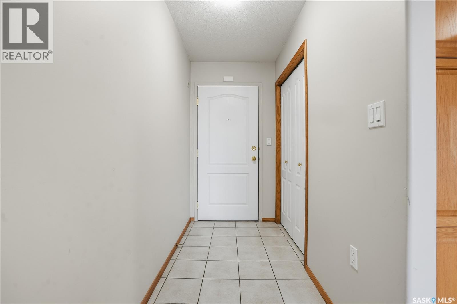 405 205 Mcintyre Street N, Regina, Saskatchewan  S4R 3B7 - Photo 3 - SK024436