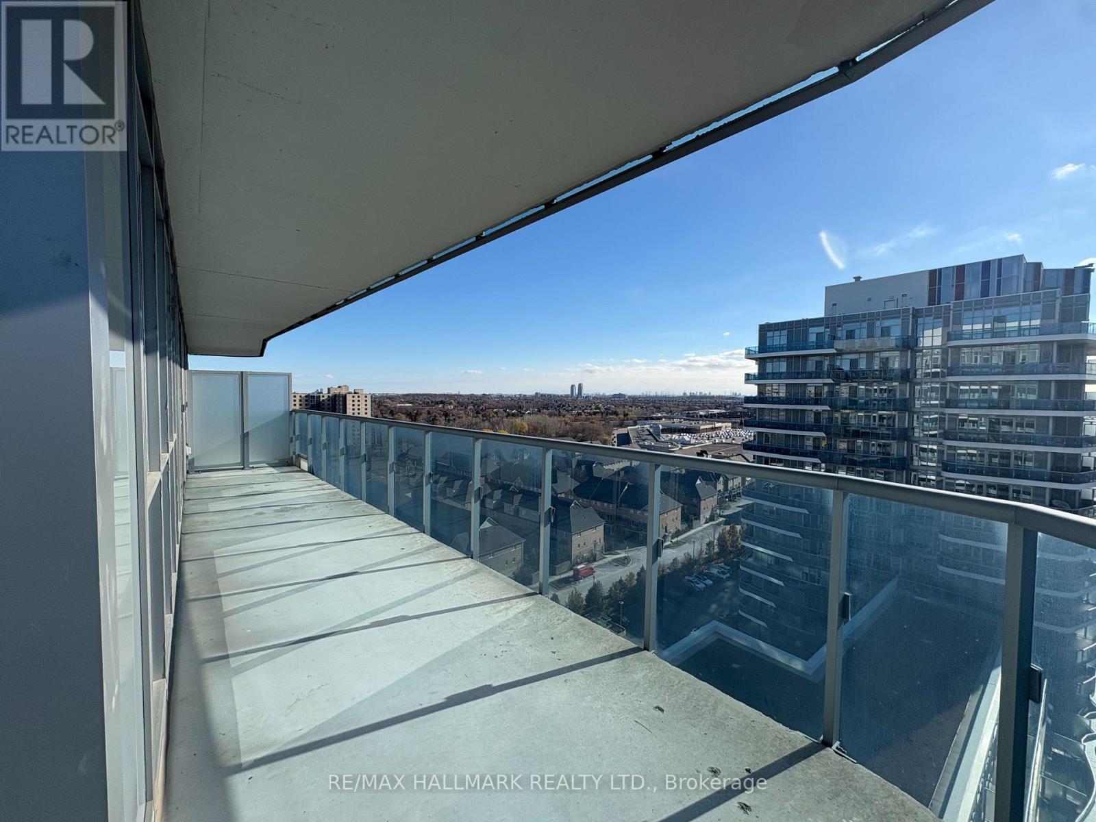 1610 - 9471 Yonge Street, Richmond Hill, Ontario  L4C 1V4 - Photo 8 - N12442601